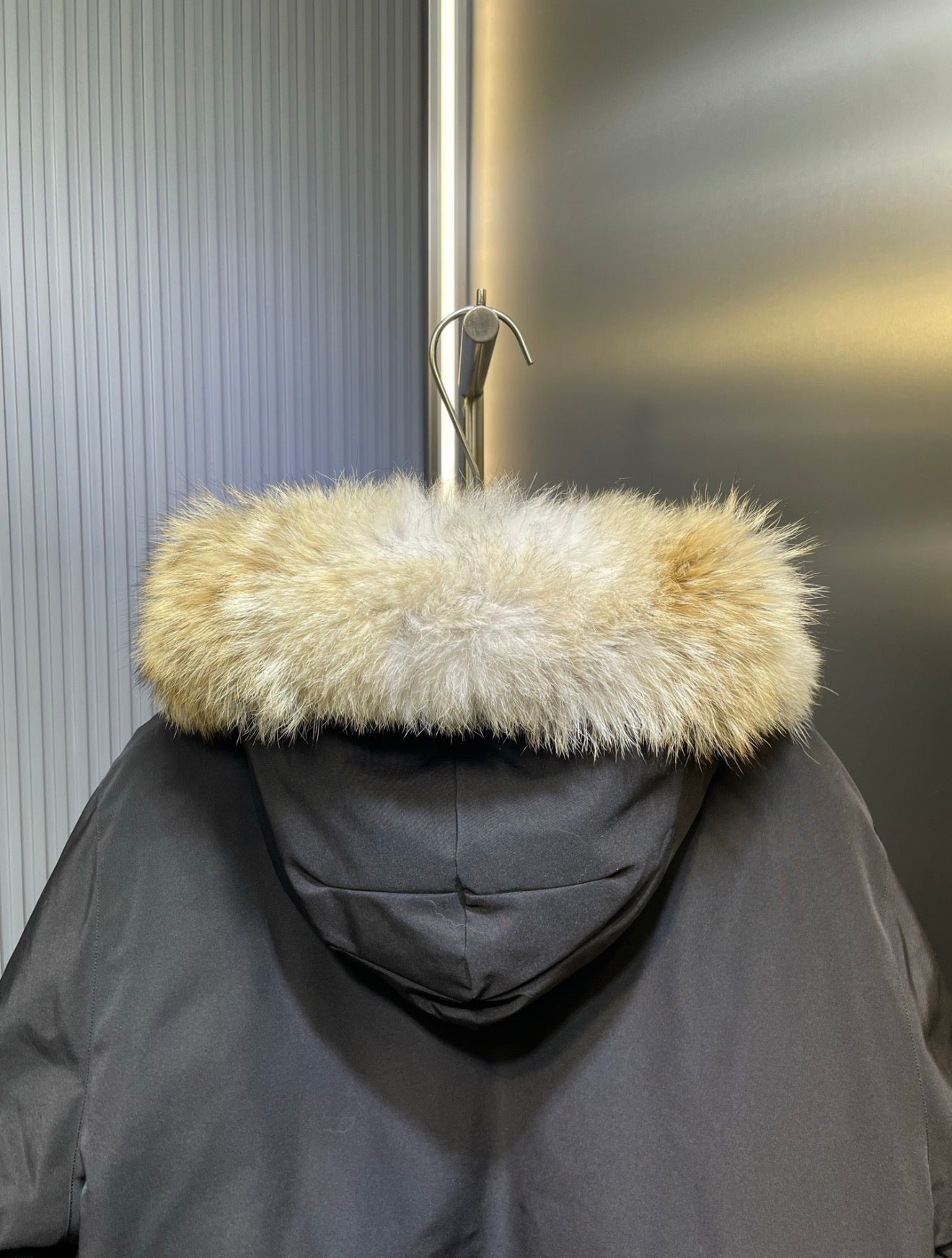 Chaqueta Canada Goose Hombre – Modelo Invierno Clásico