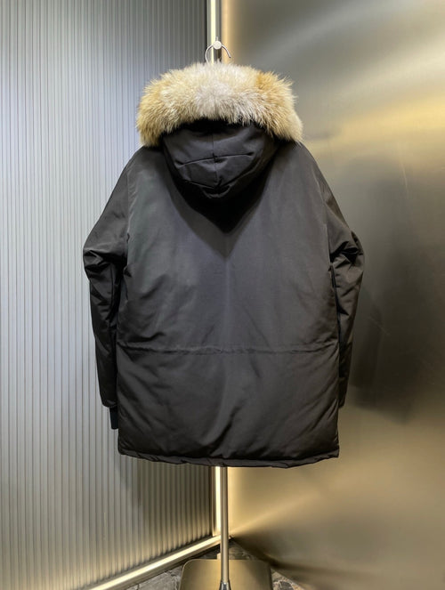 Chaqueta Canada Goose Hombre – Modelo Invierno Clásico