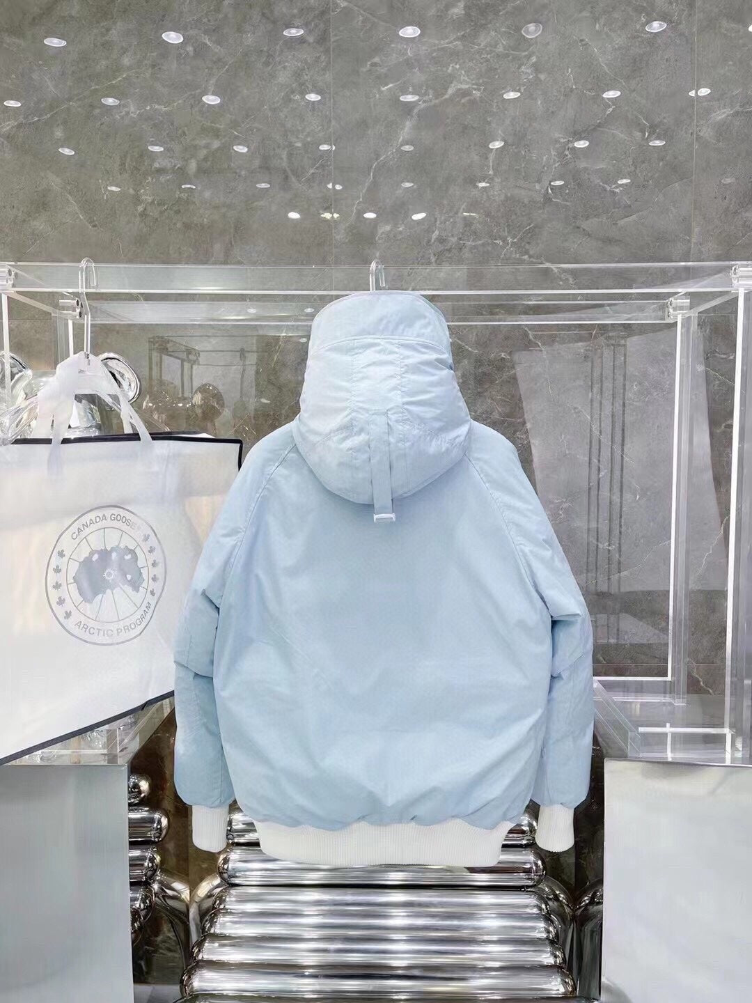 Chaqueta Canada Goose en color azul hielo